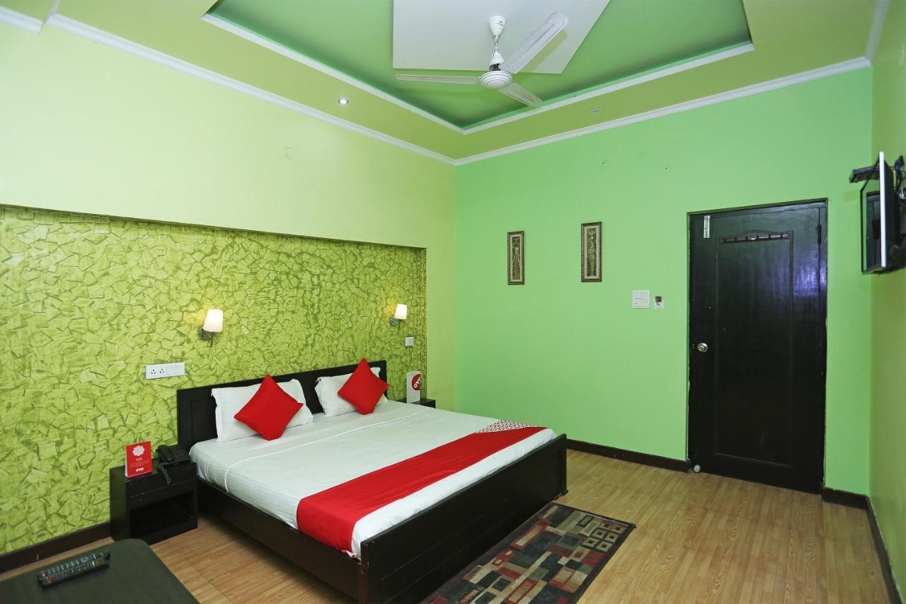 Hotel Sunita 阿尔莫拉 外观 照片