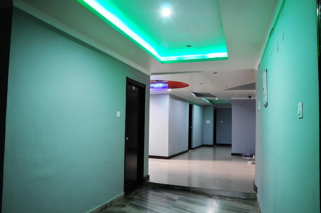 Hotel Sunita 阿尔莫拉 外观 照片