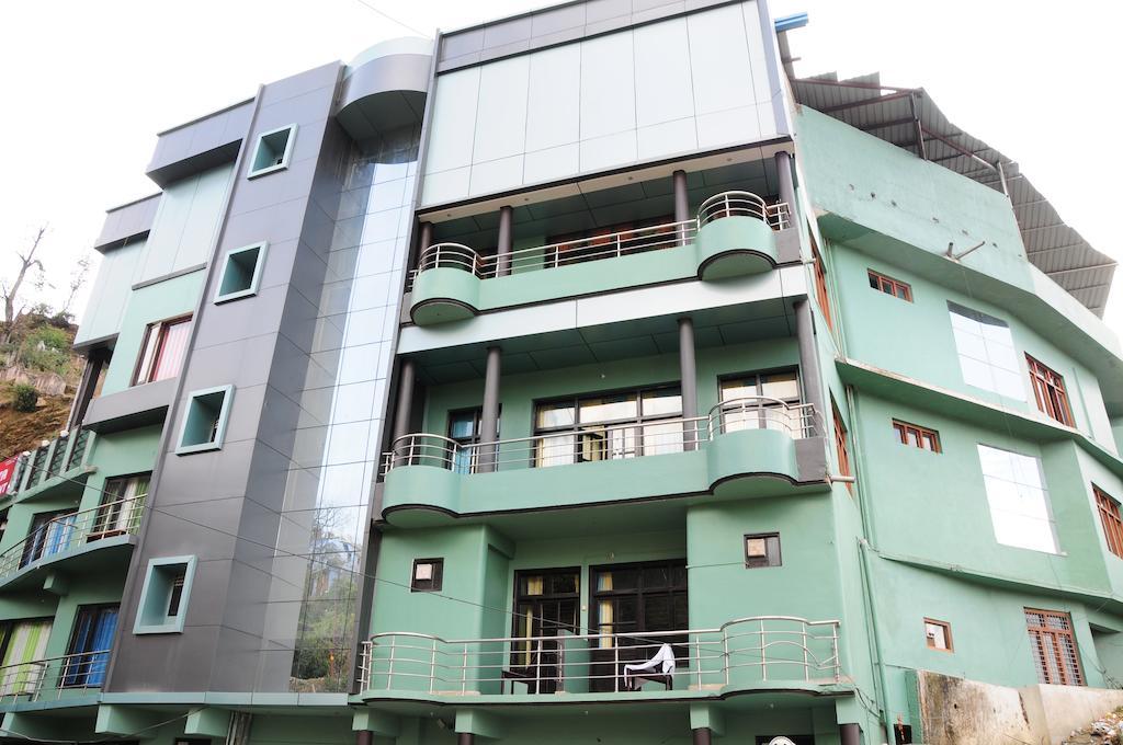 Hotel Sunita 阿尔莫拉 外观 照片