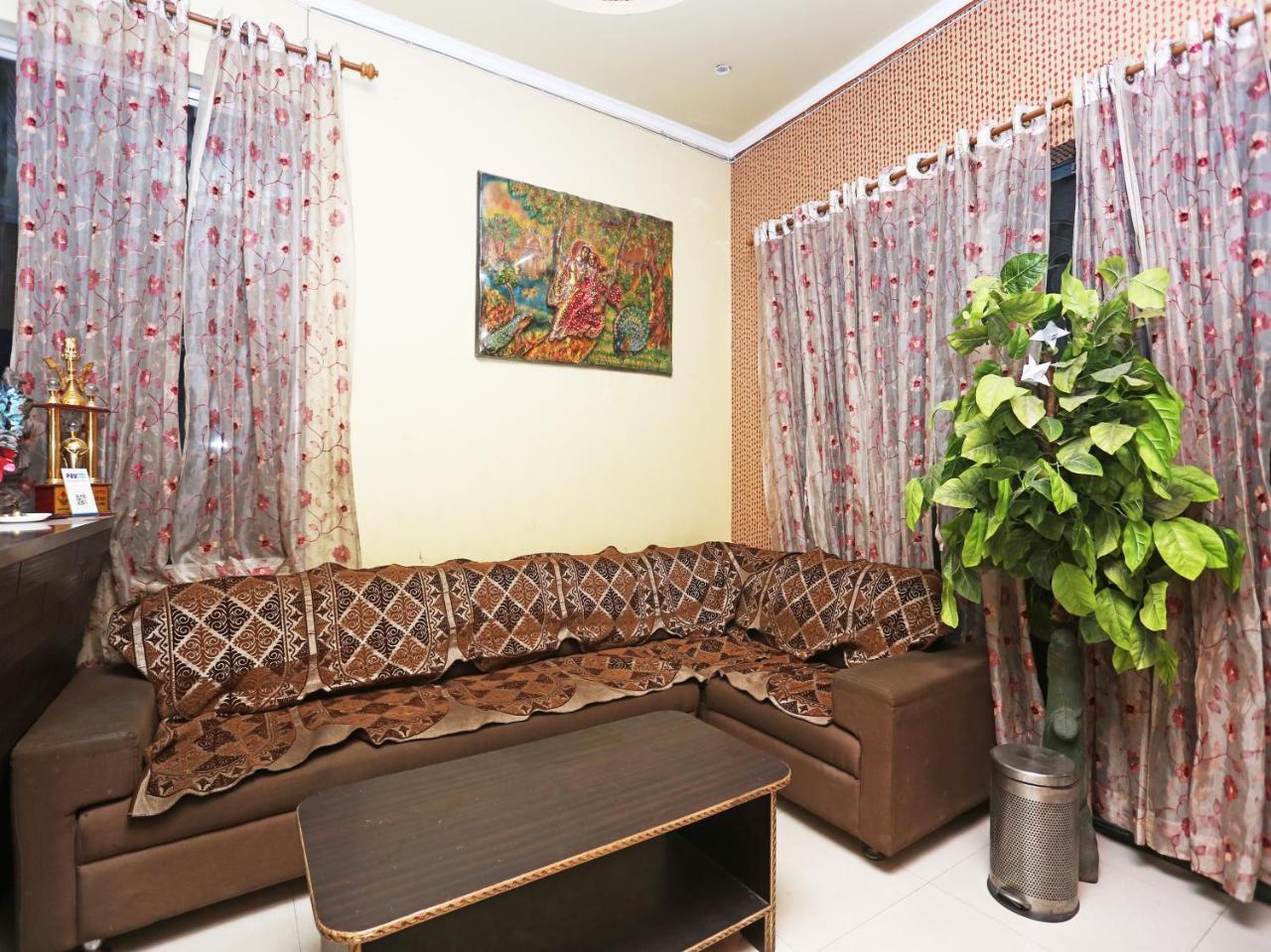 Hotel Sunita 阿尔莫拉 外观 照片