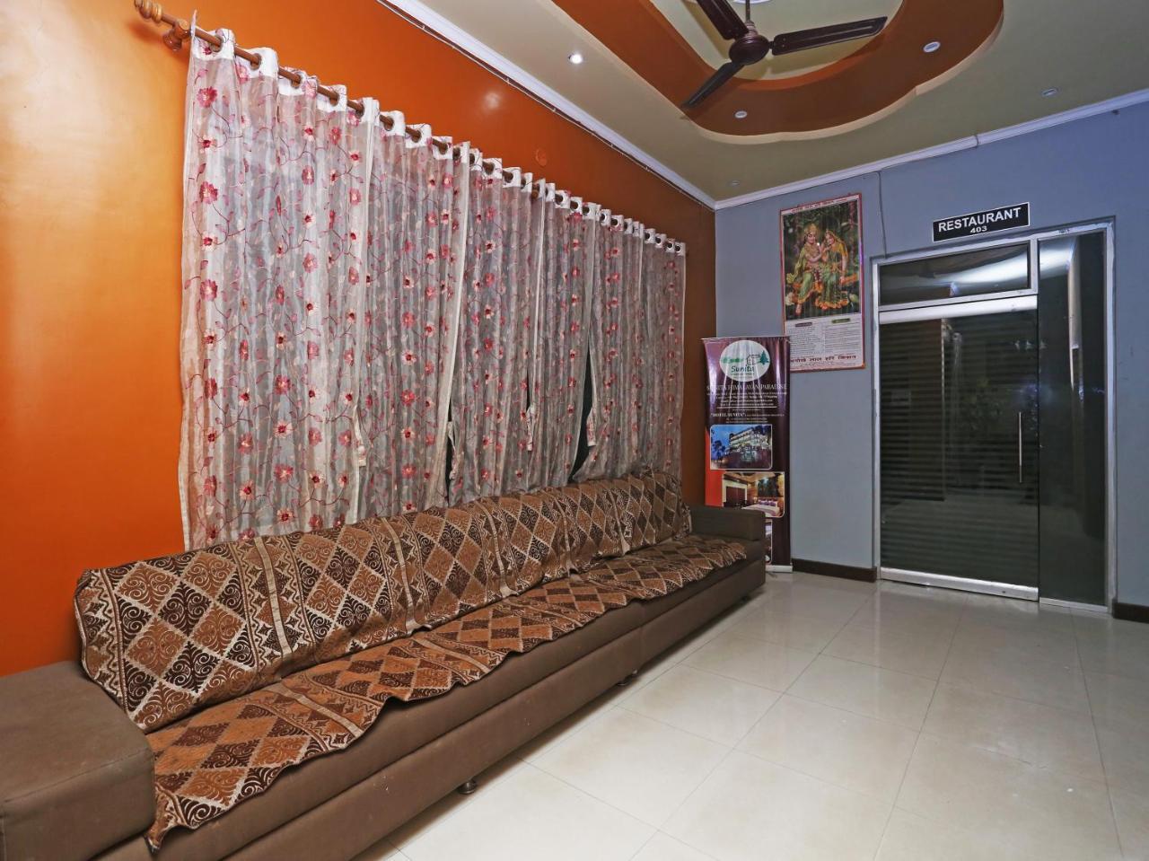 Hotel Sunita 阿尔莫拉 外观 照片