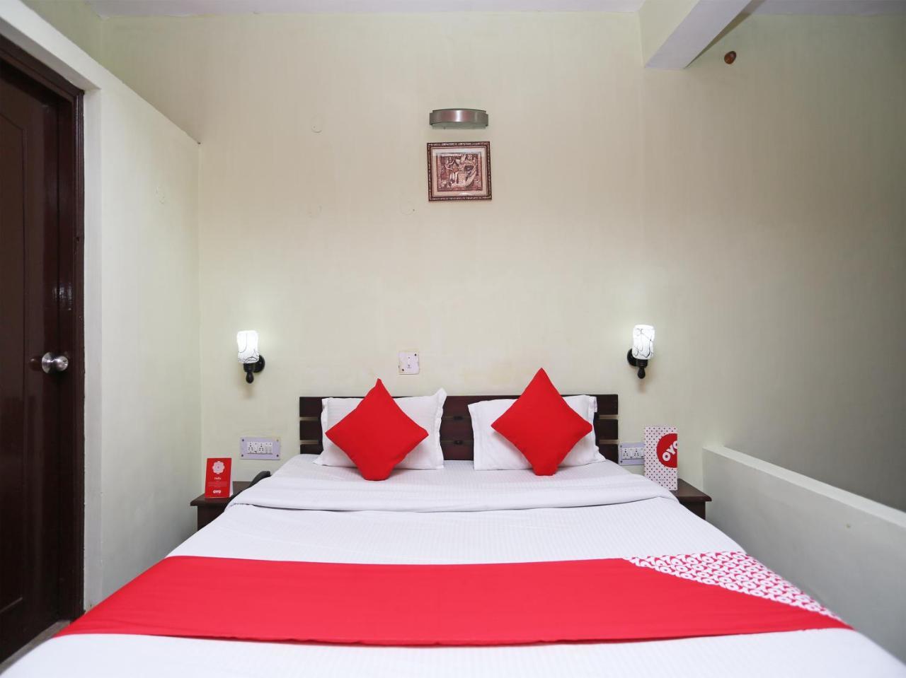 Hotel Sunita 阿尔莫拉 外观 照片