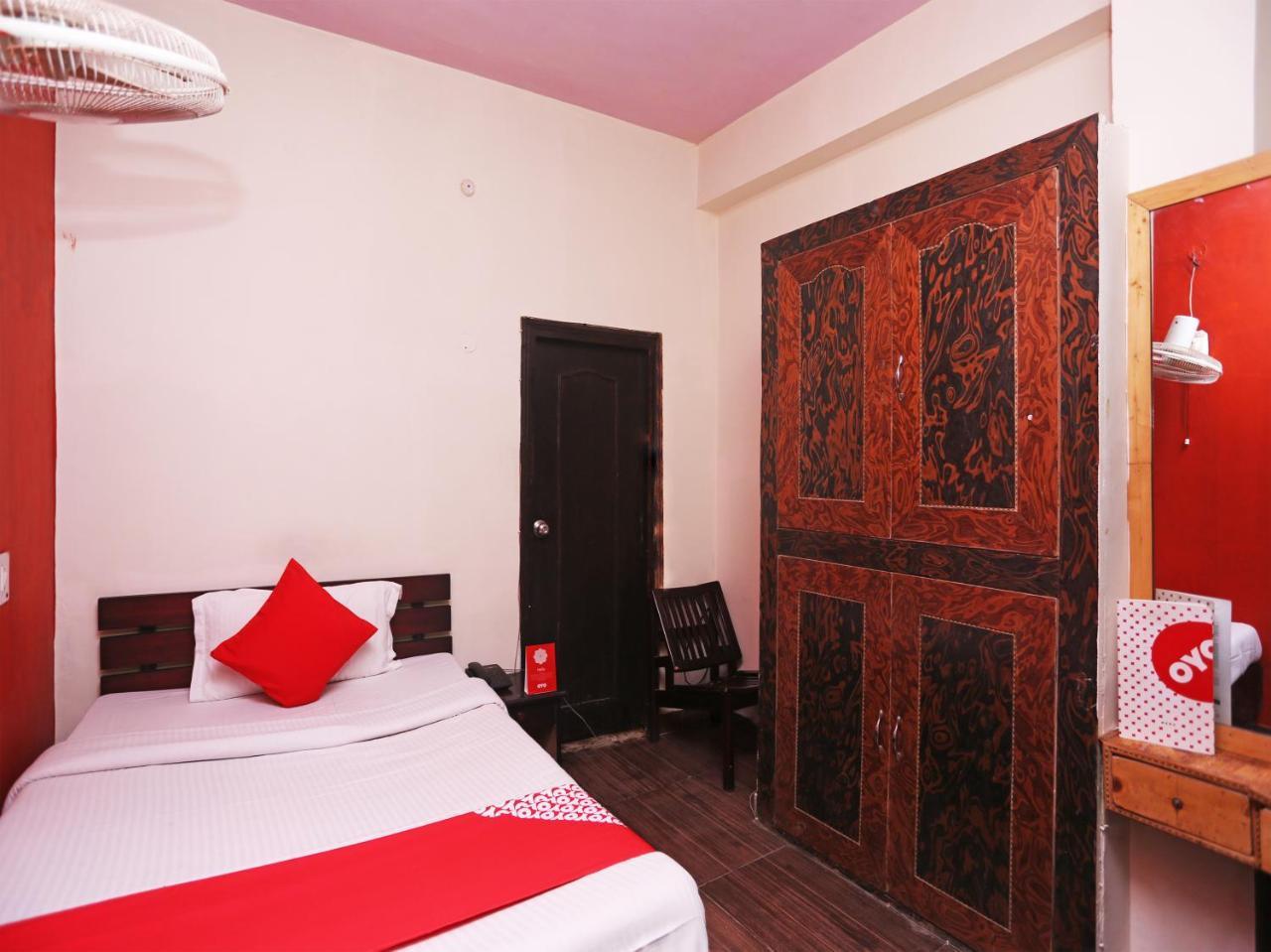 Hotel Sunita 阿尔莫拉 外观 照片