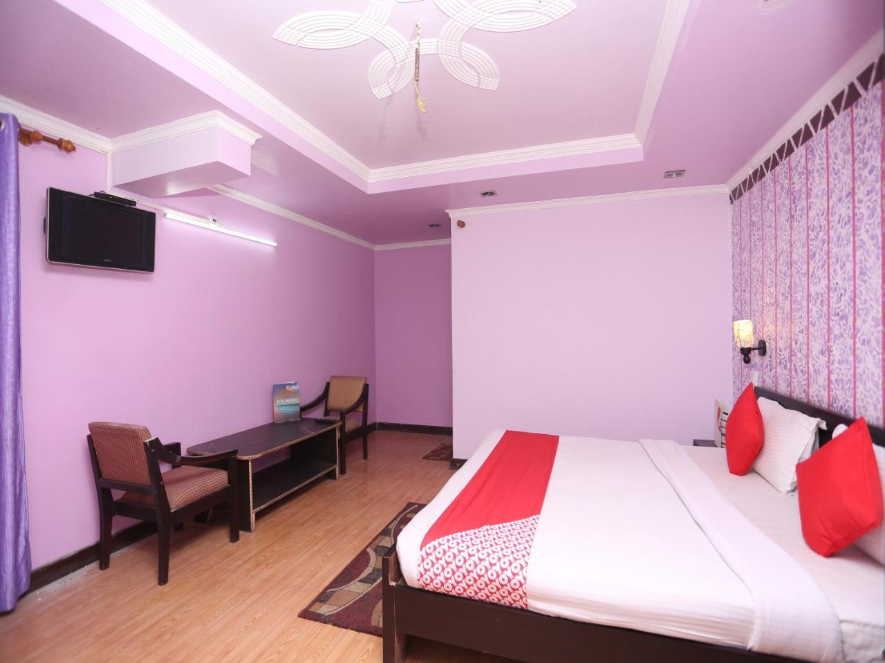 Hotel Sunita 阿尔莫拉 外观 照片
