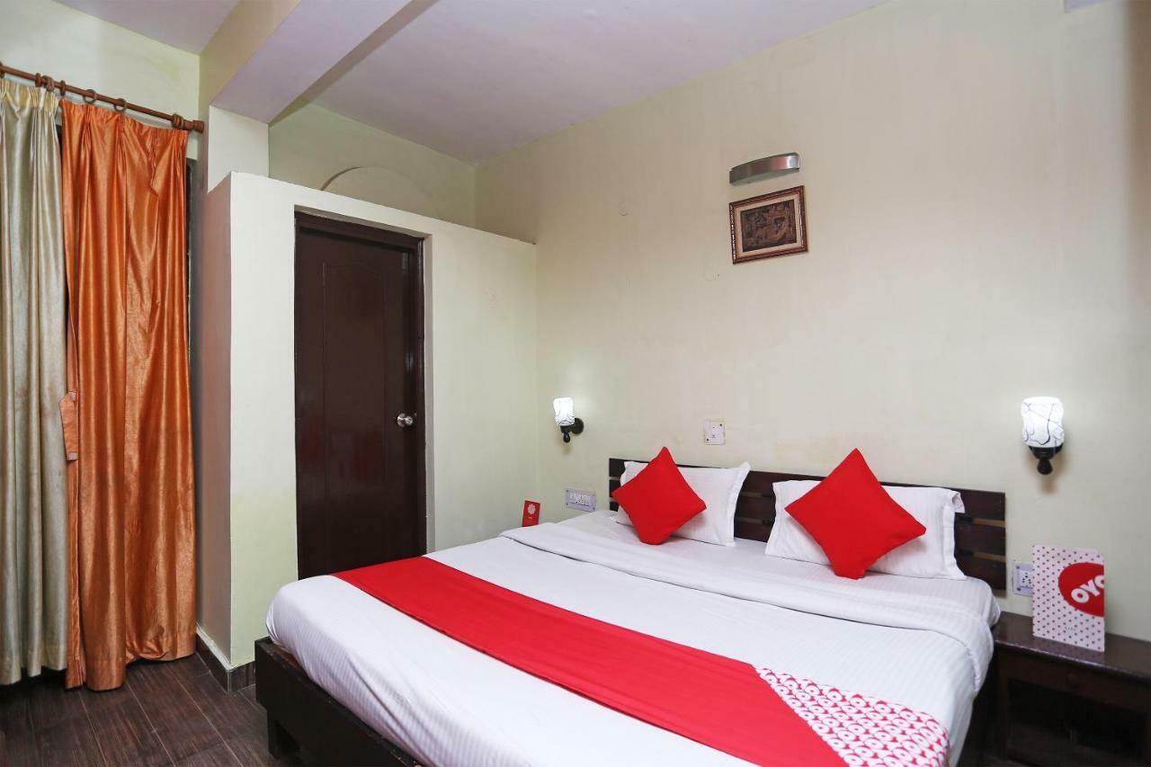 Hotel Sunita 阿尔莫拉 外观 照片